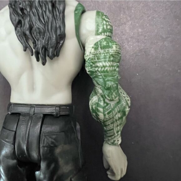 Mattel WWE ROMAN REIGNS Zombies Series 1 Wrestling Action Figure - Picture 4 of 4